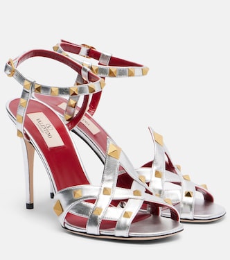Sandalias Rockstud de piel metalizada | Valentino Garavani