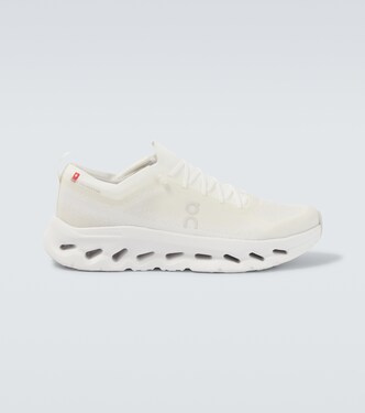 Cloudtilt Moon running shoes | On