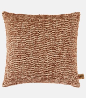Vitim jute, mohair, and wool-blend cushion | The House of Lyria