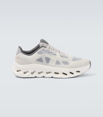 Cloudtilt Remix running shoes | On