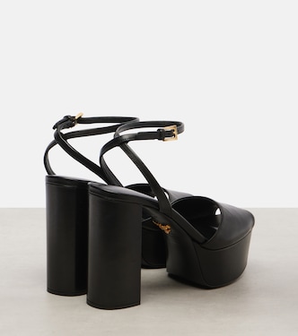PRADA プラダ サンダル オールブラック 高級 レザー イタリア製 8.5 Leather platform sandals in black - Prada | Mytheresa