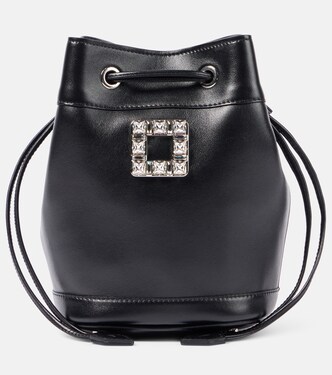 Tres Vivier leather bucket bag | Roger Vivier