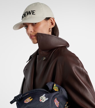 x Louis Wain cotton canvas baseball cap in white - Loewe | Mytheresa