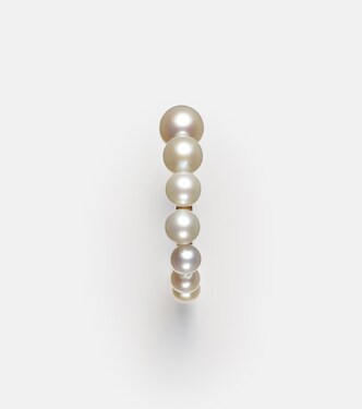 Petit Boucle de Perle 14kt gold hoop earring with freshwater pearls | Sophie Bille Brahe