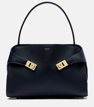 Schultertasche Hug Small aus Leder | Ferragamo