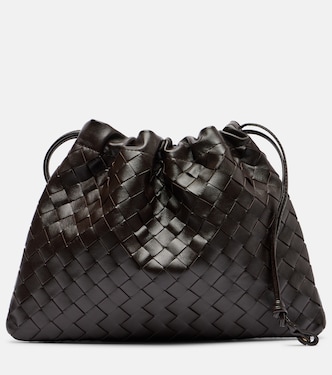 Dustbag Medium leather clutch | Bottega Veneta