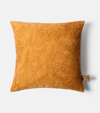 Clusia cotton and linen velvet cushion | The House of Lyria