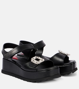 Slidy Viv' embellished leather wedge sandals | Roger Vivier