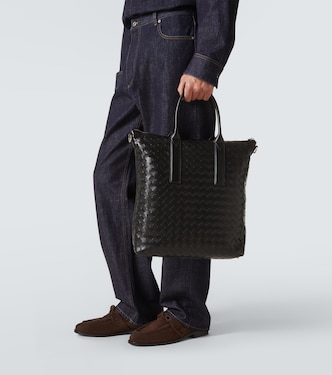 Classic Intrecciato leather tote bag in black - Bottega Veneta