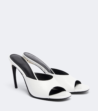 Mules Betta aus Leder | The Attico