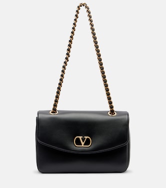 Djuna Medium leather shoulder bag | Valentino Garavani