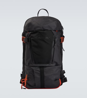 Vertical technical backpack | Peak Performance
