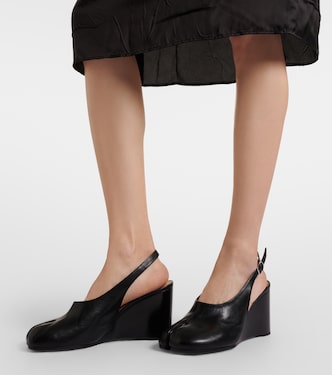 Tabi leather slingback wedge sandals in black - Maison Margiela