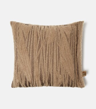 Abibo mohair-blend cushion | The House of Lyria