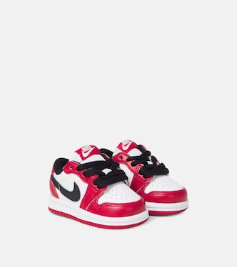 Baby Sneakers Jordan 1 Retro Chicago | Nike Kids