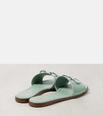 VLogo Signature patent leather slides in green - Valentino  display picture 2