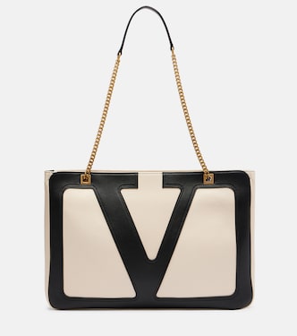Viva Superstar Medium leather shoulder bag | Valentino Garavani