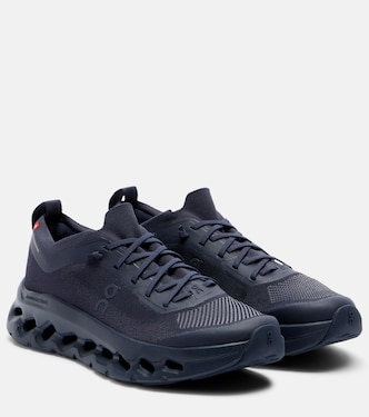 x Zendaya Cloudtilt Moon running shoes | On