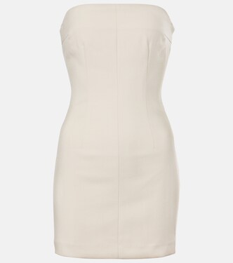 Robe Chute | Entire Studios