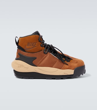 x Sacai Magmascape suede-trimmed sneakers | Nike