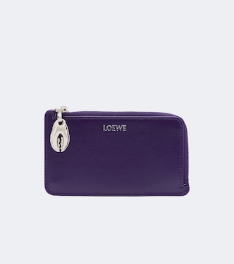 x Cosima von Bonin Claw leather card holder | Loewe