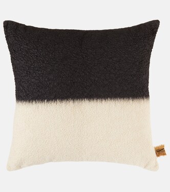 Gudula colorblocked cushion | The House of Lyria