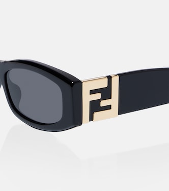 Forever Fendi cat-eye sunglasses in black - Fendi | Mytheresa display picture 2