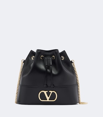 VLogo Signature Small leather bucket bag | Valentino Garavani