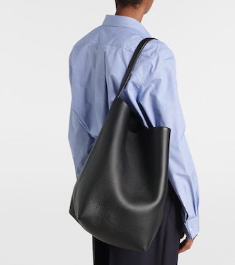 Park Large N/S leather tote bag in black - The Row | Mytheresa