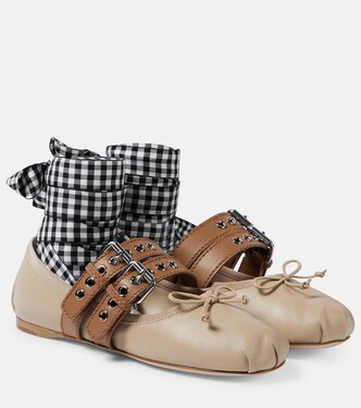 Ballerines en cuir à logo | Miu Miu