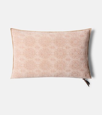 Cotton-blend jacquard cushion | Maison de Vacances