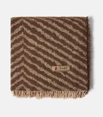 Tonka.D1 chevron throw | The House of Lyria