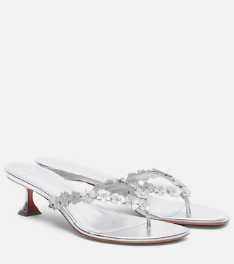 Tongs Janis en cuir à ornements | Amina Muaddi