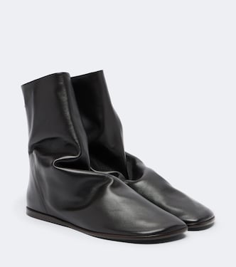 Glove leather ankle boots | Lemaire