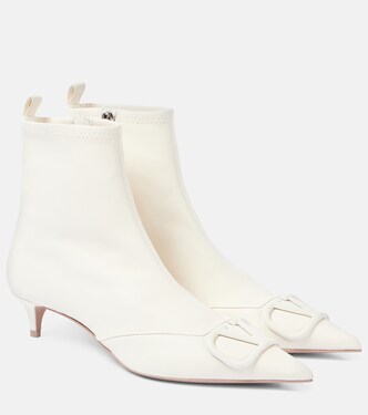 VLogo Signature 40 leather ankle boots | Valentino Garavani