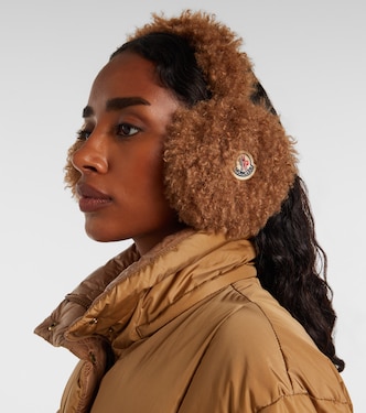 Logo teddy earmuffs in brown - Moncler | Mytheresa