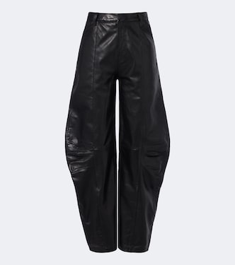 Lederhose | Rotate