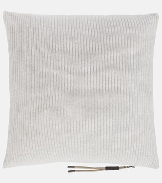 Ribbed-knit cashmere pillow | Brunello Cucinelli