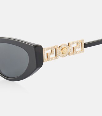 Medusa cat-eye sunglasses in black - Versace | Mytheresa display picture 1