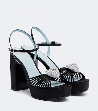 Sandalias con plataforma Cœur Royal de satén | Valentino Garavani