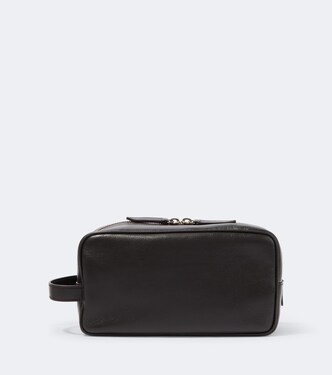 Leather toiletry bag | Métier