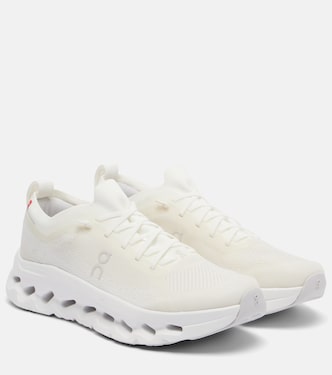 x Zendaya Cloudtilt Moon running shoes | On