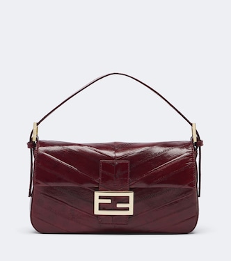 Baguette® 26424 Small leather shoulder bag | Fendi