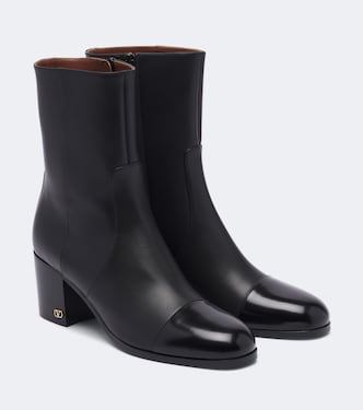 VLogo leather ankle boots | Valentino Garavani
