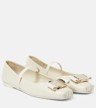Ballerinas Zina aus Leder | Ferragamo