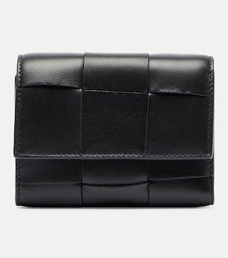 Cassette Small Intreccio leather wallet | Bottega Veneta