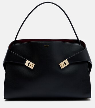 Hug Large leather shoulder bag | Ferragamo