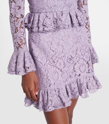 فستان قصير من الدانتيل بنقشة الورود مع كشكشة | Valentino