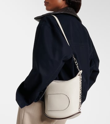 Schultertasche Pin Twist Small aus Leder | Delvaux