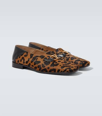 Babouche Fauve Éclat calf hair loafers | Valentino Garavani